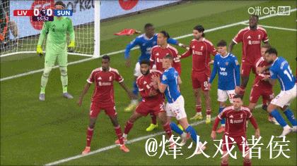 维尔茨造乌龙范戴克失误致丢球 利物浦1-1桑德兰 维尔茨造乌龙范戴克失误致丢球 利物浦1-1桑德兰