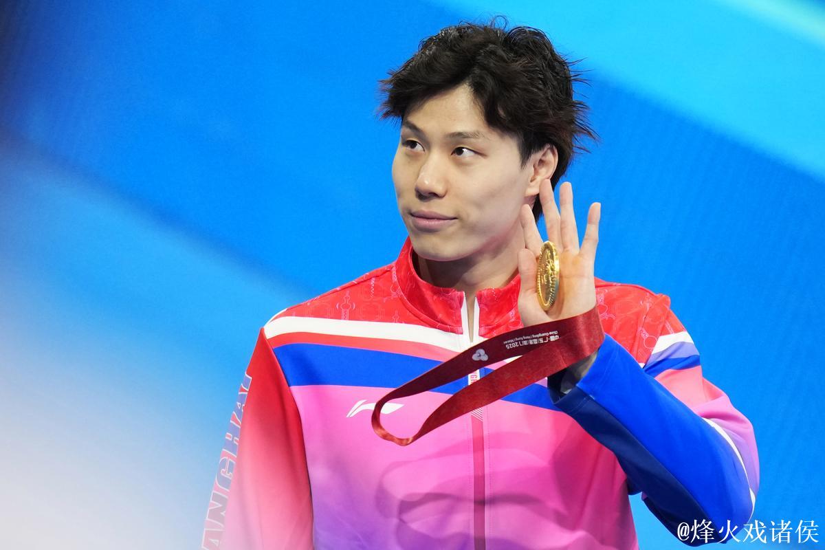 世锦赛男子200米蛙泳：覃海洋挺进决赛 董志豪无缘晋级